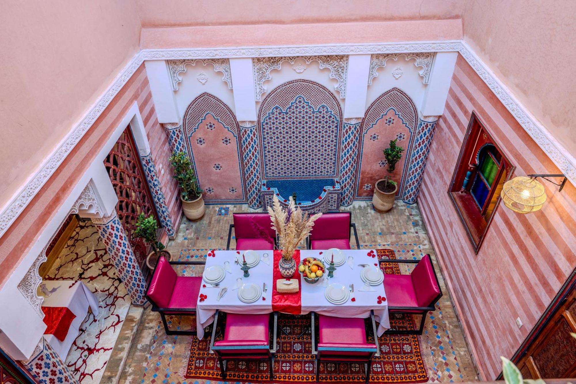 Riad Le Graff Pink Марракеш Экстерьер фото