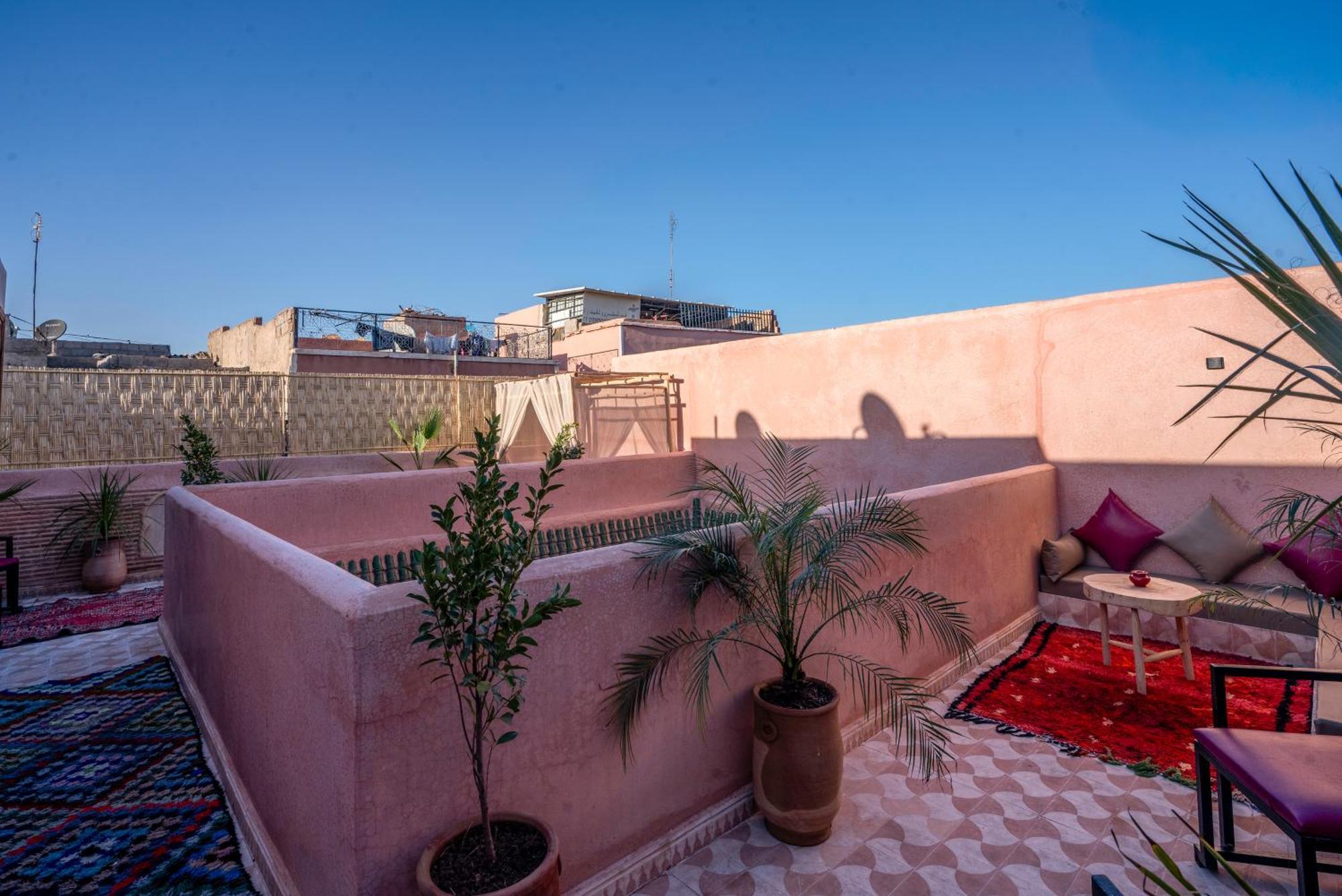 Riad Le Graff Pink Марракеш Экстерьер фото